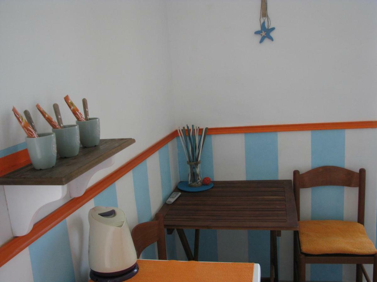 Apartments And Room Lemon Вис Екстериор снимка