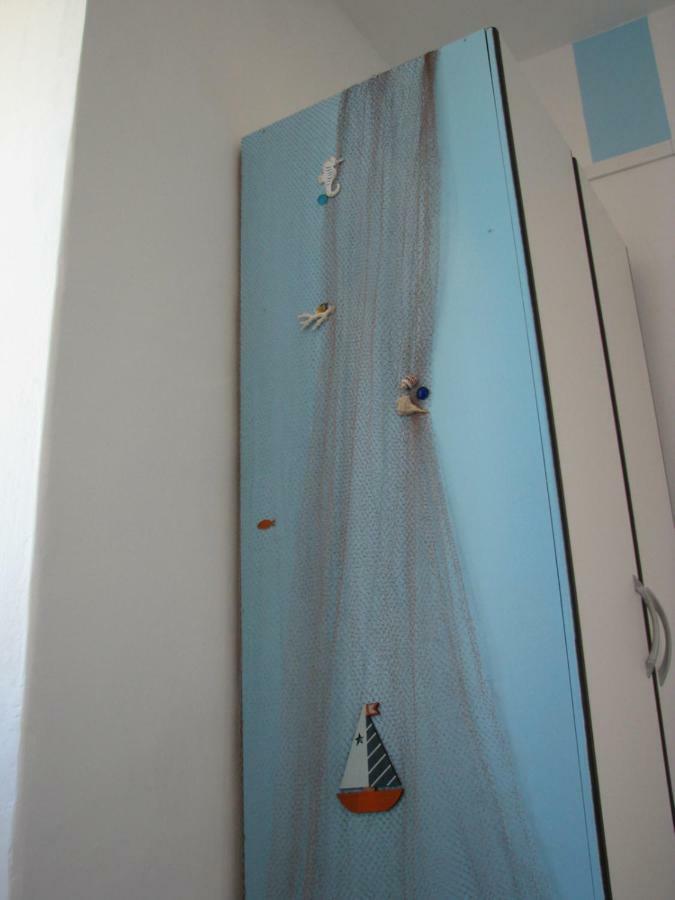 Apartments And Room Lemon Вис Екстериор снимка