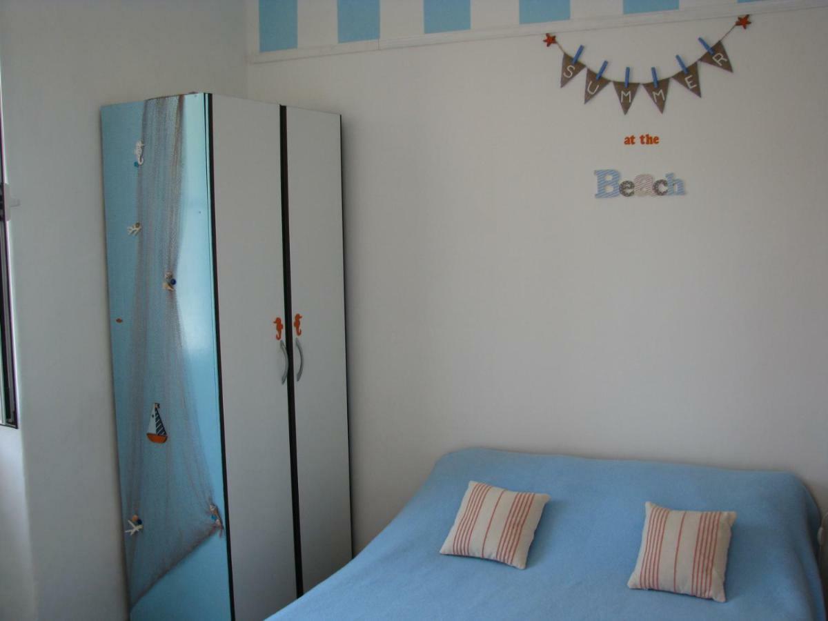 Apartments And Room Lemon Вис Екстериор снимка