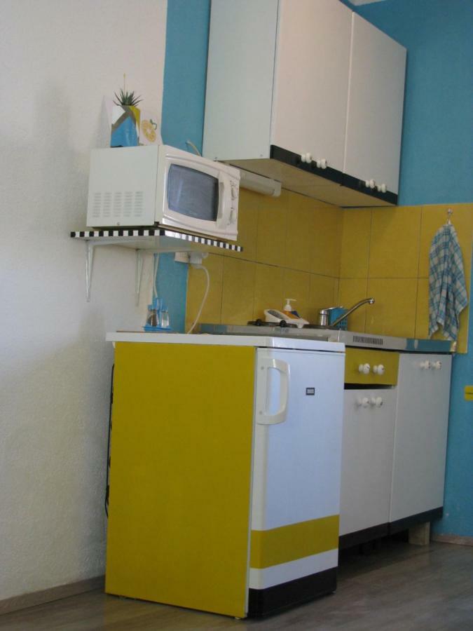 Apartments And Room Lemon Вис Екстериор снимка